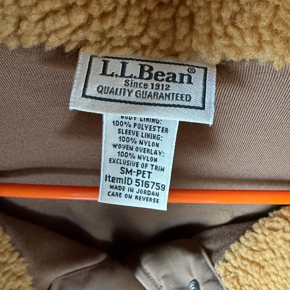 L.L. Bean’s Sherpa Fleece Jacket in Antique Gold - Picture 5 of 6